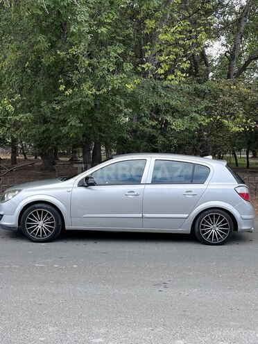 Opel Astra 2005, 230,000 km - 1.4 л - Mingəçevir