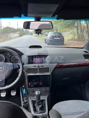 Opel Astra 2005, 230,000 km - 1.4 л - Mingəçevir