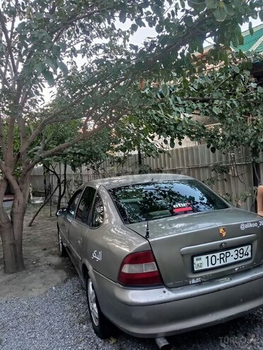 Opel Vectra 1996, 561,162 km - 1.8 l - Mingəçevir