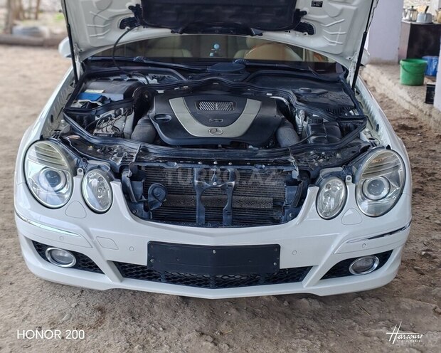 Mercedes E 300 2008, 241,822 km - 3.0 л - Kürdəmir