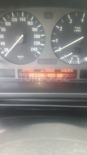 BMW 523 1999, 297,000 km - 2.5 л - Bakı