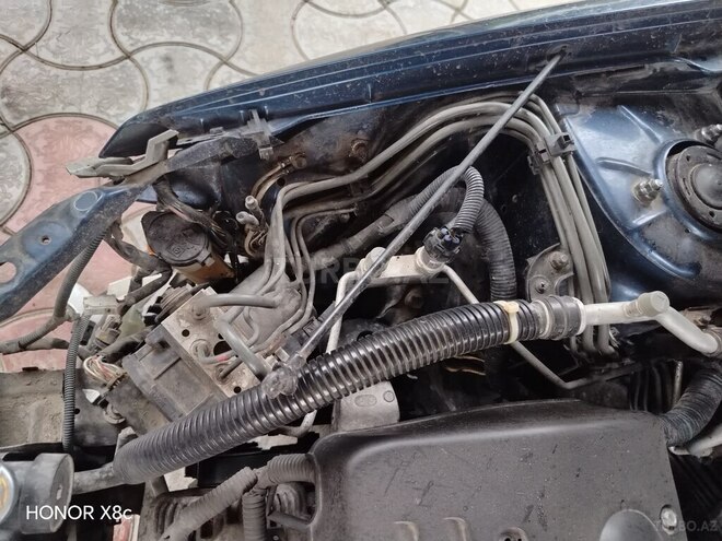 Toyota Corolla 2005, 305,000 km - 1.4 l - Cəlilabad