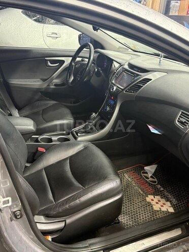 Hyundai Elantra 2015, 204,387 km - 1.8 l - Bakı