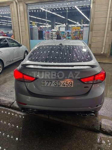 Hyundai Elantra 2015, 204,387 km - 1.8 l - Bakı
