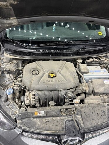 Hyundai Elantra 2015, 204,387 km - 1.8 l - Bakı