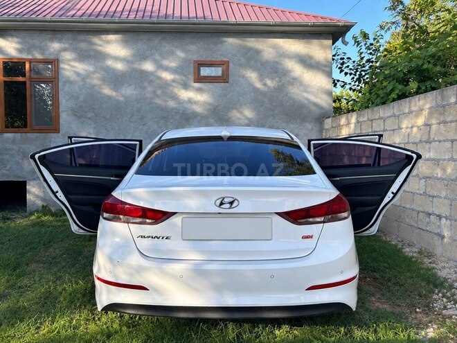 Hyundai Avante 2016, 196,500 km - 1.6 l - Göyçay