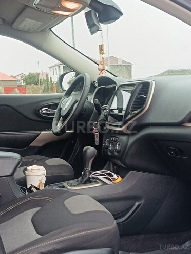 Jeep Cherokee 2017, 145,000 km - 2.4 л - Bakı