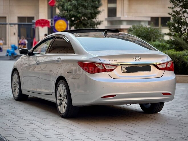 Hyundai Sonata 2013, 191,000 km - 2.4 l - Neftçala