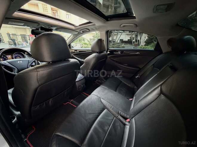 Hyundai Sonata 2013, 191,000 km - 2.4 l - Neftçala
