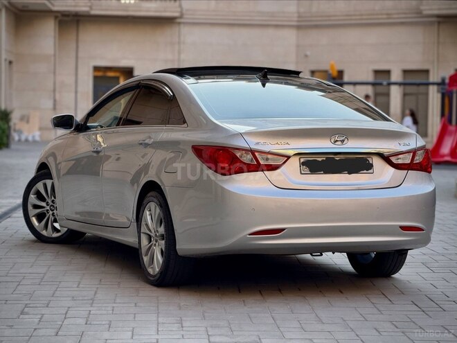Hyundai Sonata 2013, 191,000 km - 2.4 l - Neftçala