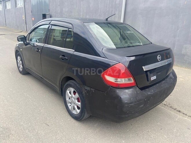 Nissan Tiida 2010, 299,000 km - 1.5 л - Bakı