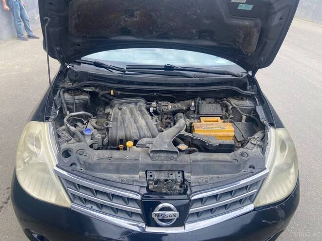 Nissan Tiida 2010, 299,000 km - 1.5 л - Bakı