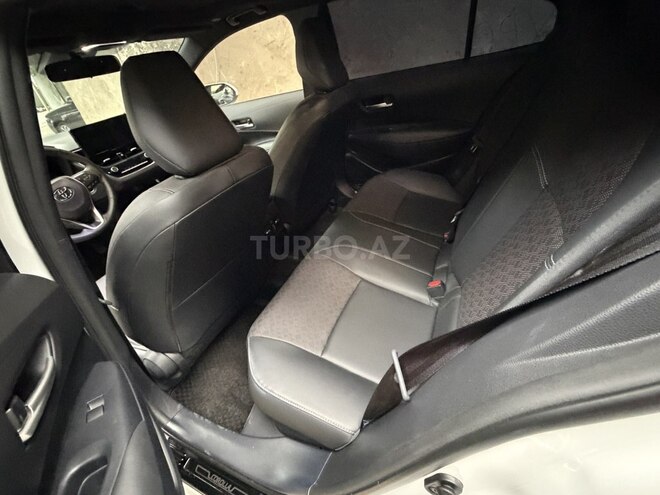 Toyota Corolla 2025, 5,400 km - 1.8 л - Bakı