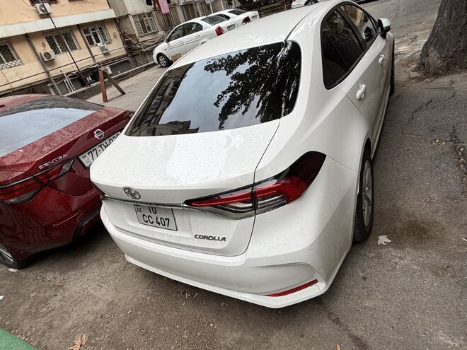 Toyota Corolla 2025, 5,400 km - 1.8 л - Bakı