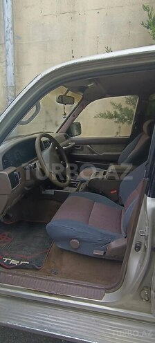 Toyota Land Cruiser 1995, 393,946 km - 4.5 л - Bakı