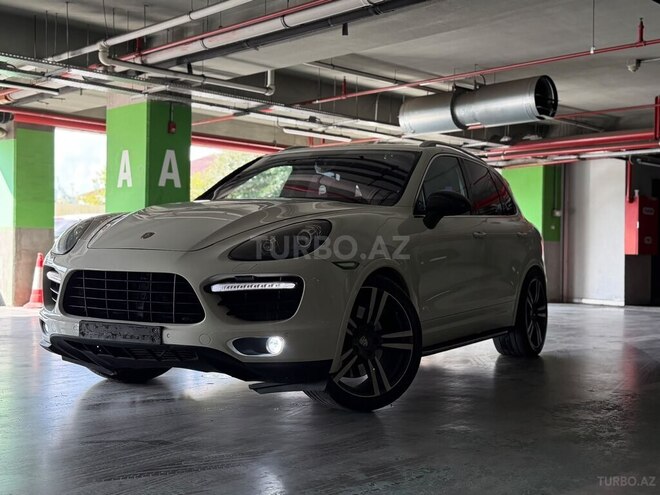Porsche Cayenne Turbo 2010, 205,000 km - 4.8 л - Bakı