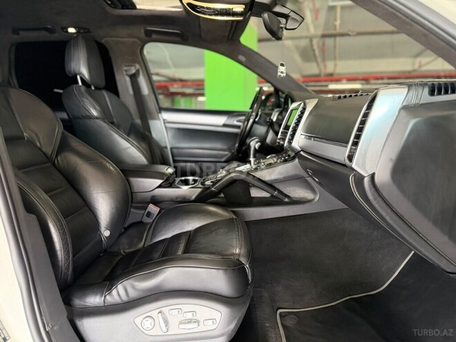 Porsche Cayenne Turbo 2010, 205,000 km - 4.8 л - Bakı