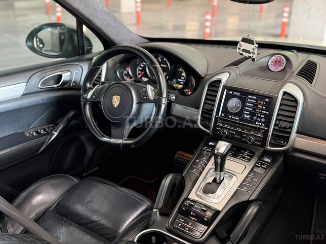 Porsche Cayenne Turbo 2010, 205,000 km - 4.8 л - Bakı