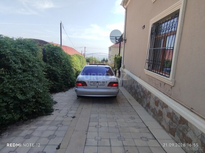 Mercedes E 220 1999, 348,845 km - 2.2 л - Şamaxı