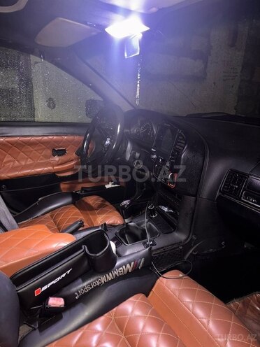 BMW 320 1994, 212,000 km - 2.0 л - Bakı