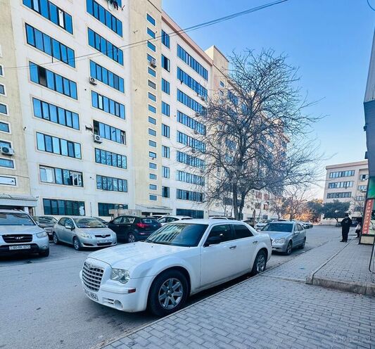 Chrysler 300C 2005, 390,000 km - 2.7 l - Bakı