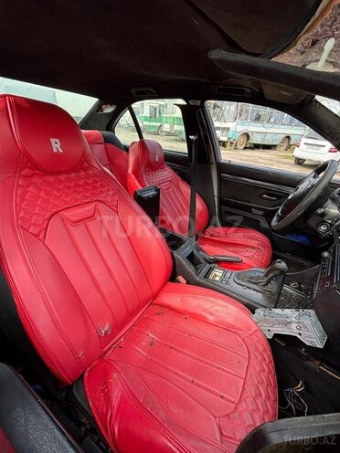 BMW 523 1996, 250,000 km - 2.5 л - Qusar