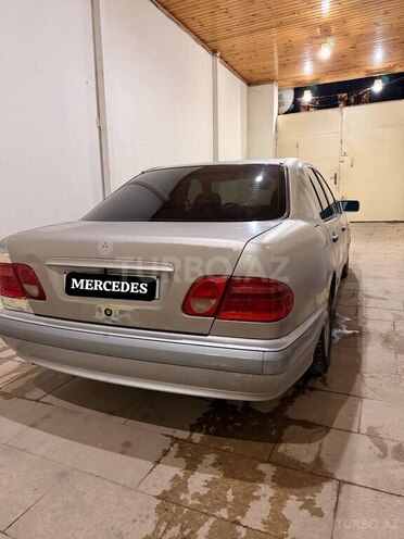 Mercedes E 200 1997, 370,405 km - 2.0 л - Bakı