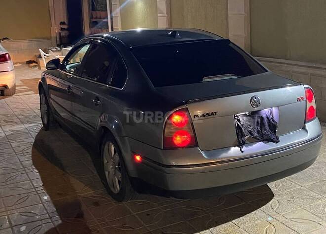 Volkswagen Passat 2005, 320,000 km - 1.8 л - Şirvan
