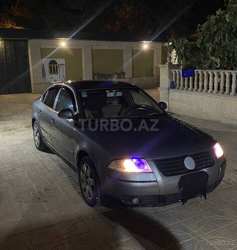 Volkswagen Passat 2005, 320,000 km - 1.8 л - Şirvan