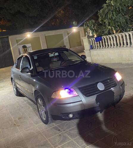 Volkswagen Passat 2005, 320,000 km - 1.8 л - Şirvan