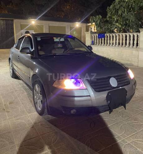 Volkswagen Passat 2005, 320,000 km - 1.8 л - Şirvan