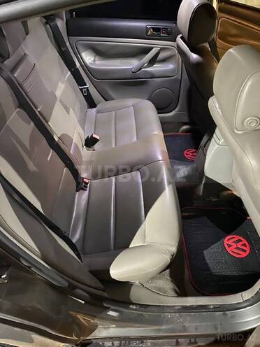 Volkswagen Passat 2005, 320,000 km - 1.8 л - Şirvan