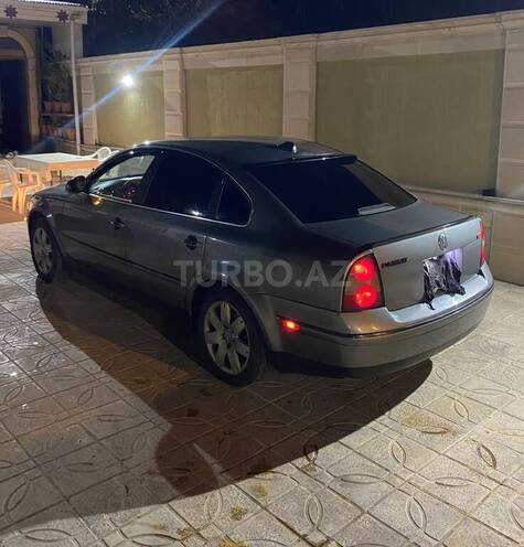 Volkswagen Passat 2005, 320,000 km - 1.8 л - Şirvan