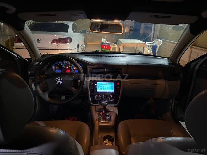 Volkswagen Passat 2005, 320,000 km - 1.8 л - Şirvan