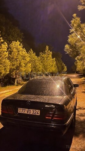 Mercedes E 200 1998, 380,000 km - 2.0 л - Bakı