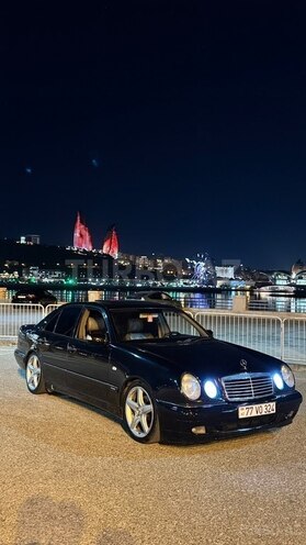 Mercedes E 200 1998, 380,000 km - 2.0 л - Bakı