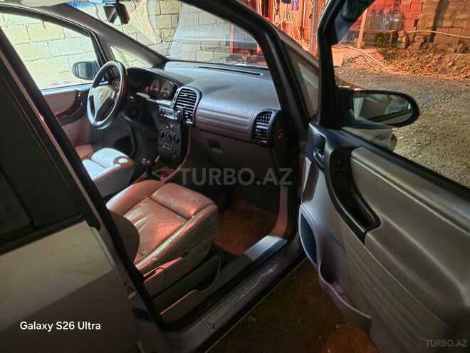 Opel Zafira 2003, 331,000 km - 2.2 л - Bakı