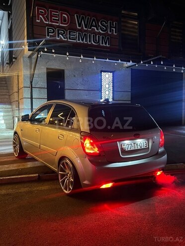 Kia Rio 2006, 376,000 km - 1.4 л - Bakı