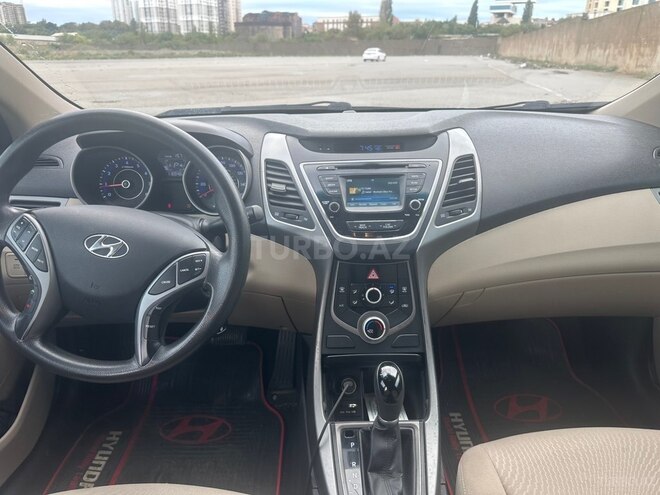 Hyundai Elantra 2015, 18,668 km - 1.8 l - Bakı