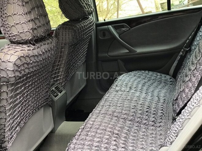 Mercedes E 280 2001, 230,121 km - 2.8 l - Bakı