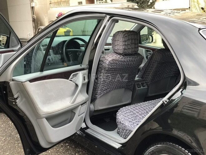 Mercedes E 280 2001, 230,121 km - 2.8 l - Bakı