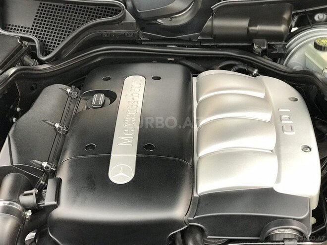 Mercedes E 280 2001, 230,121 km - 2.8 l - Bakı