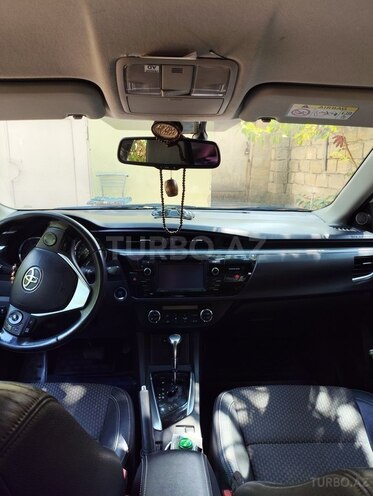 Toyota Corolla 2014, 181,126 km - 1.6 l - Bakı