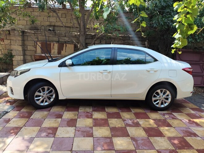 Toyota Corolla 2014, 181,126 km - 1.6 l - Bakı