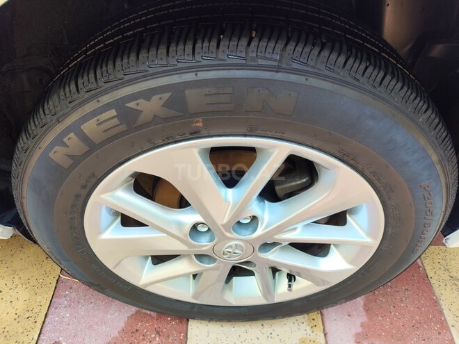 Toyota Corolla 2014, 181,126 km - 1.6 l - Bakı