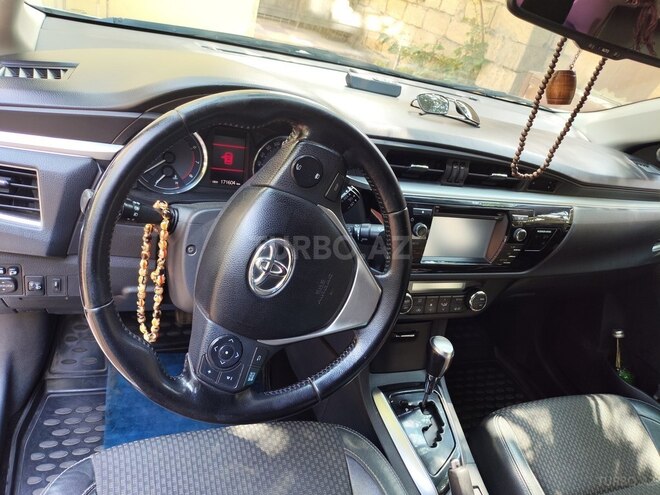 Toyota Corolla 2014, 181,126 km - 1.6 l - Bakı