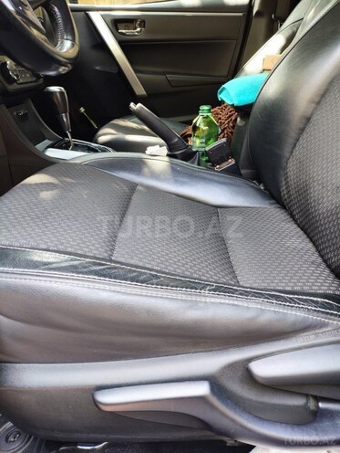 Toyota Corolla 2014, 181,126 km - 1.6 l - Bakı