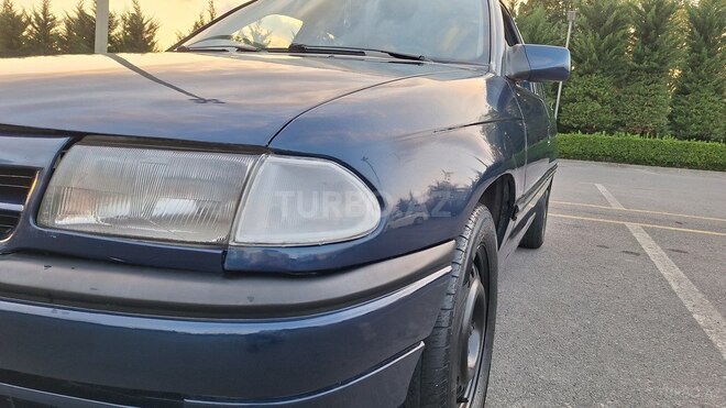 Opel Astra 1994, 665,000 km - 1.6 л - Şəki