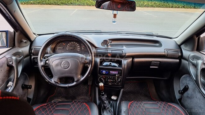 Opel Astra 1994, 665,000 km - 1.6 л - Şəki