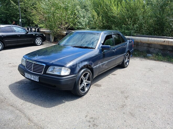Mercedes C 180 1993, 469,875 km - 1.8 л - Qusar